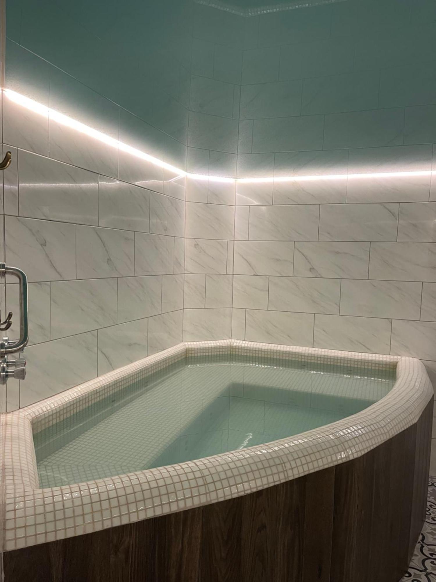 Апартаменти Underground&Spa 리비프 외부 사진
